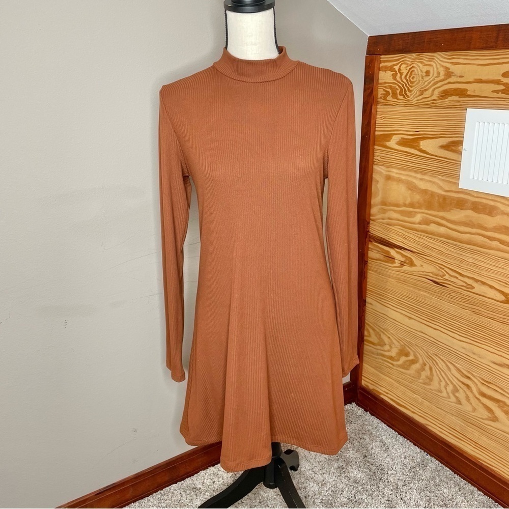 Altar’d State Burnt Orange Ribbed Mock Neck Long Sleeve Midi Dress Medium